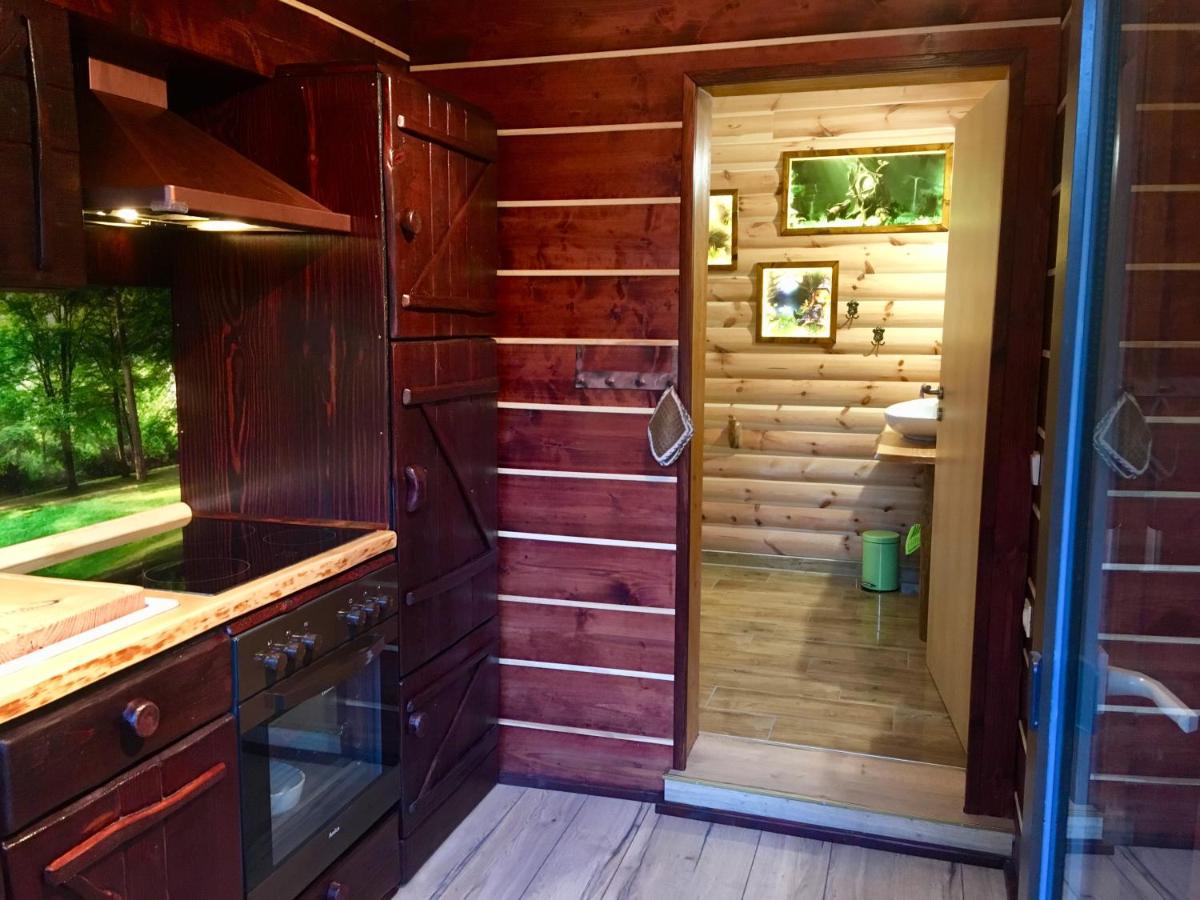 Holzhaus Trollblümchen am Wald und See - Housity
