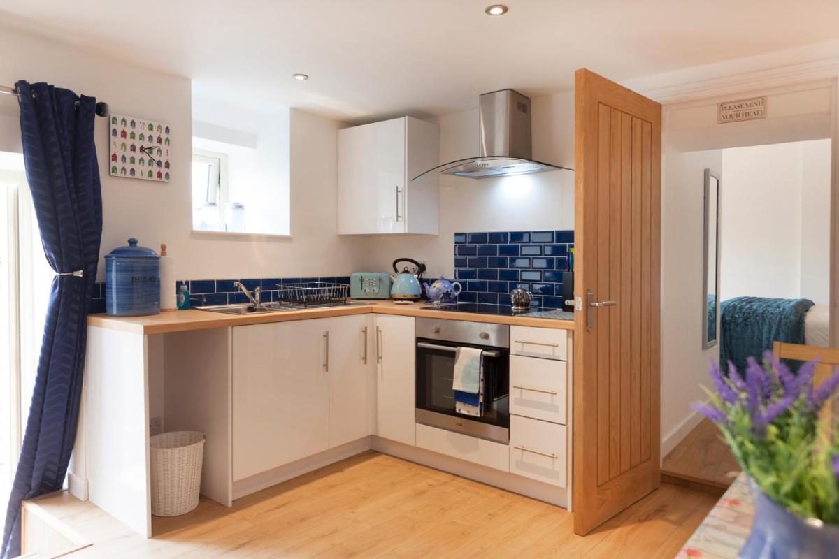 Vale View Barn - Housity