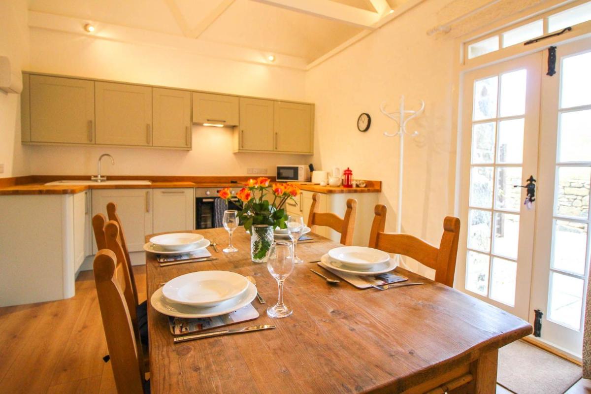 Mohun Cottage - Housity