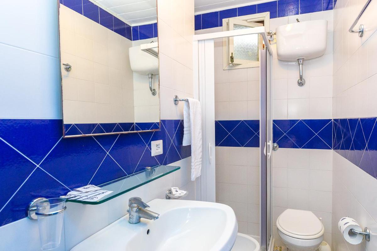 Bleu Village - Housity