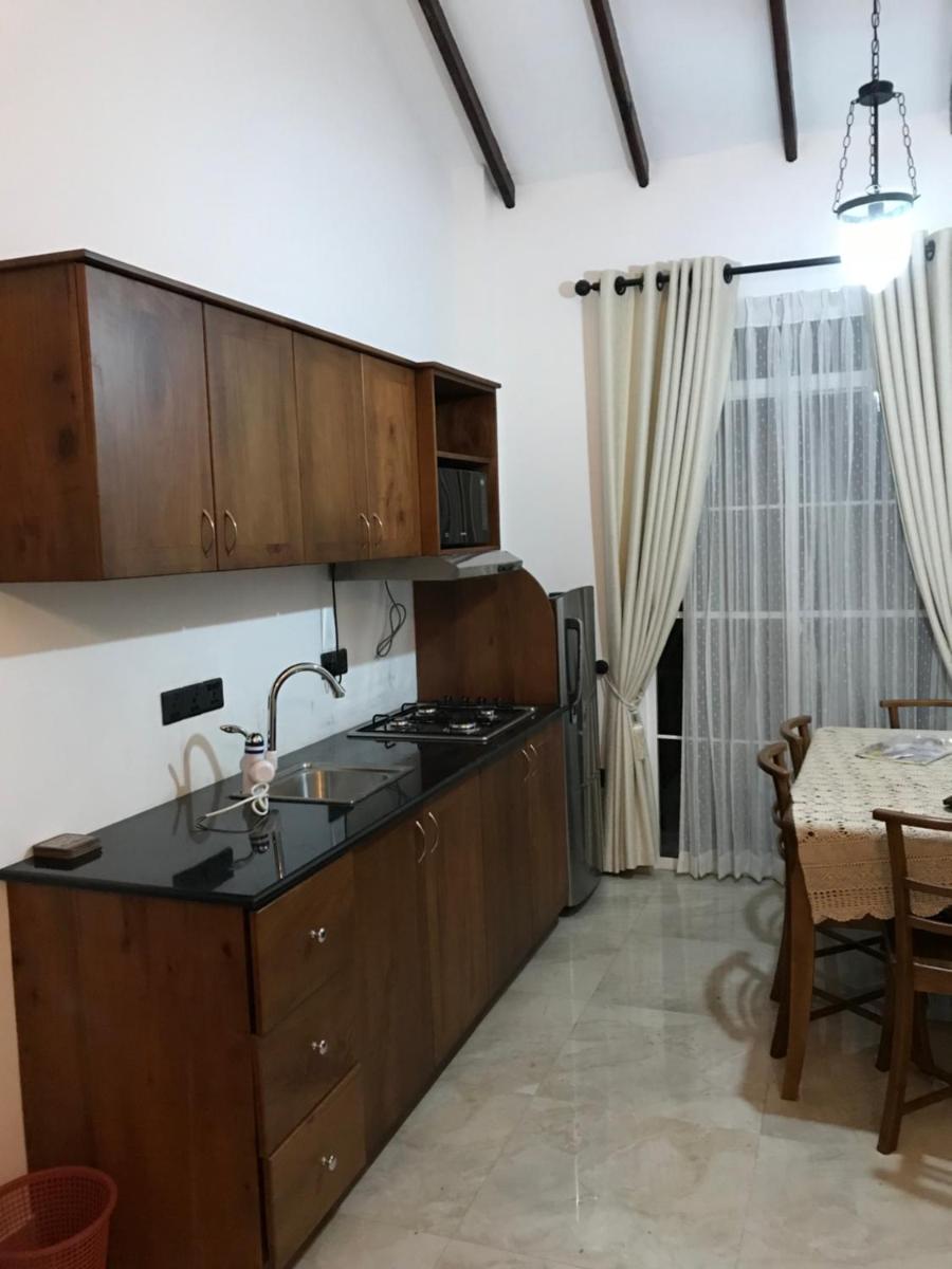 Regal Rose Luxury Holiday Apartments - Housity