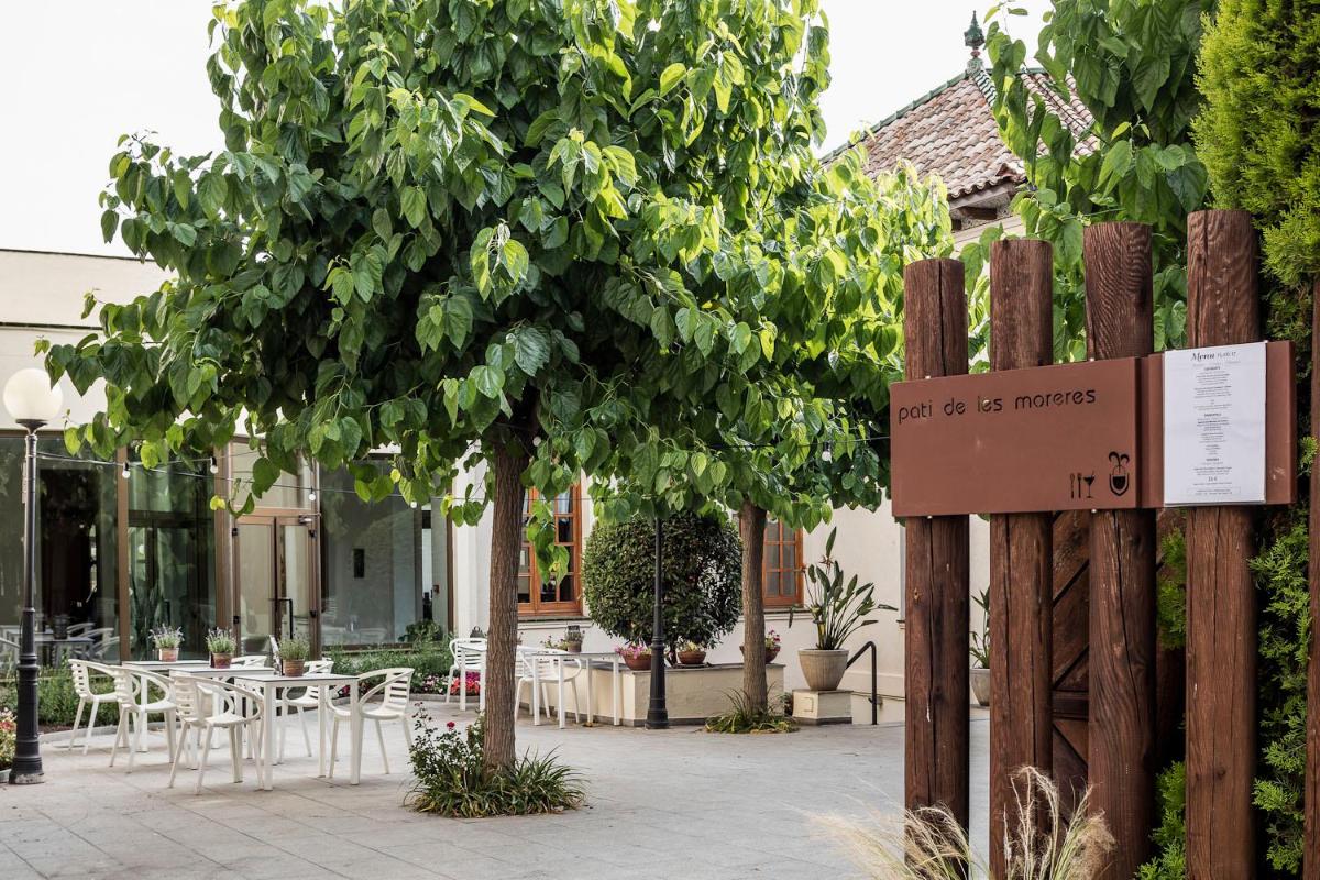 Jardín al aire libre en Balneari Termes Victòria