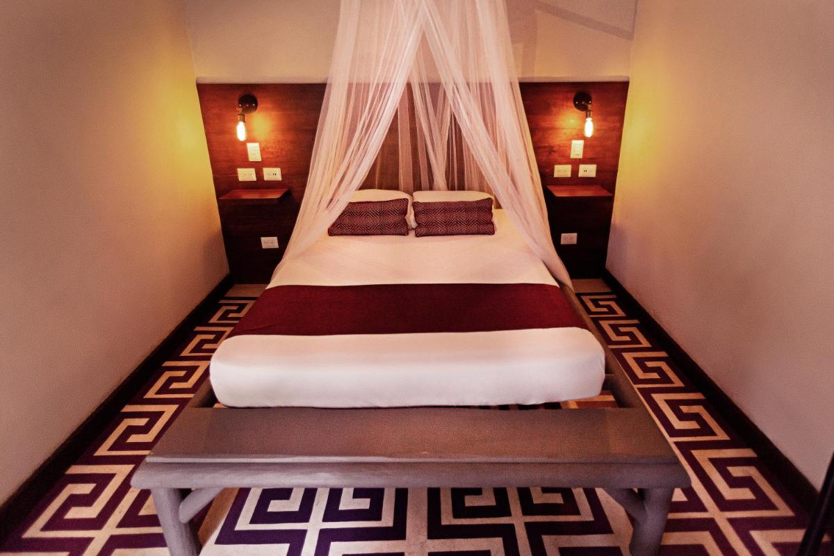 Suitetrails - Jungle Lodge Tikal Hostal