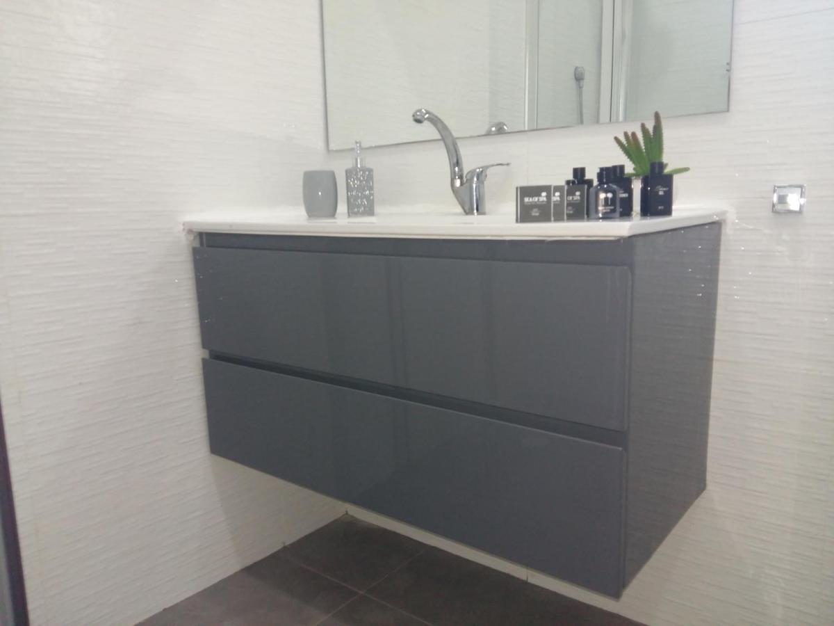 Holiday studio apartment near the Bahá ' í gardens - Housity