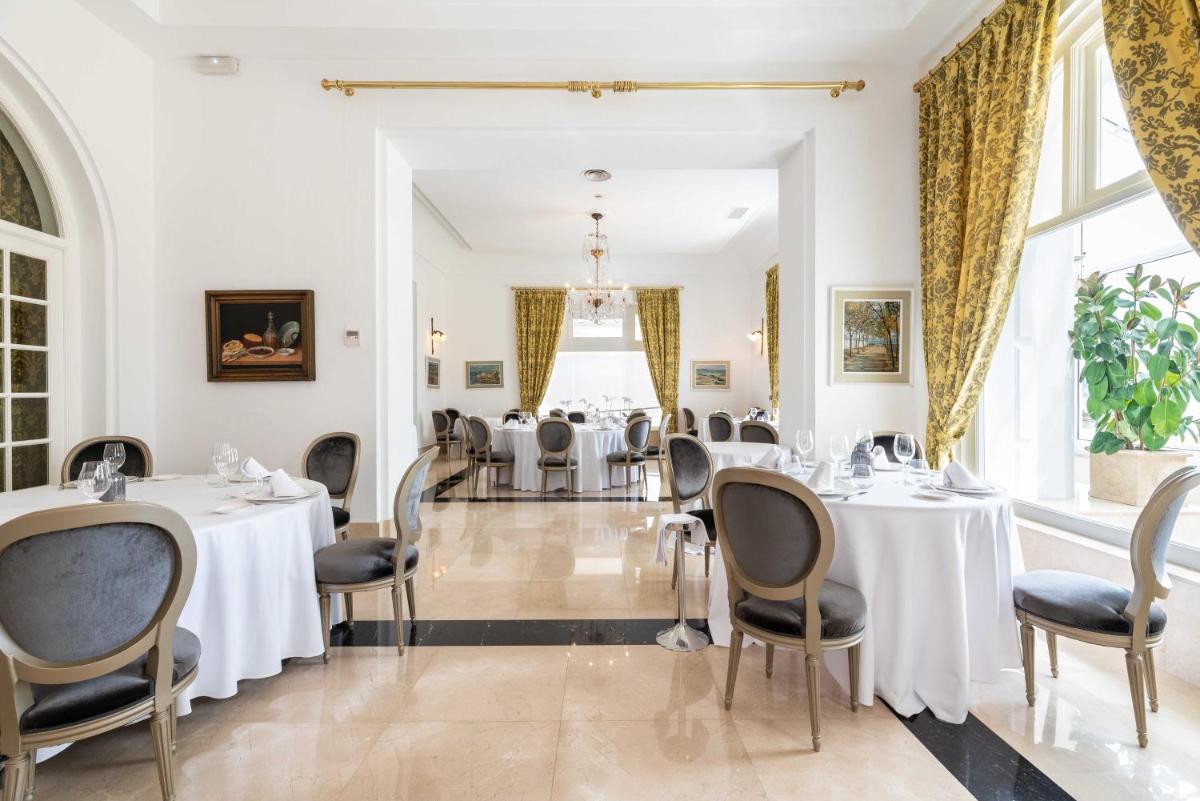 Zona de estar de Eurostars Gran Hotel La Toja