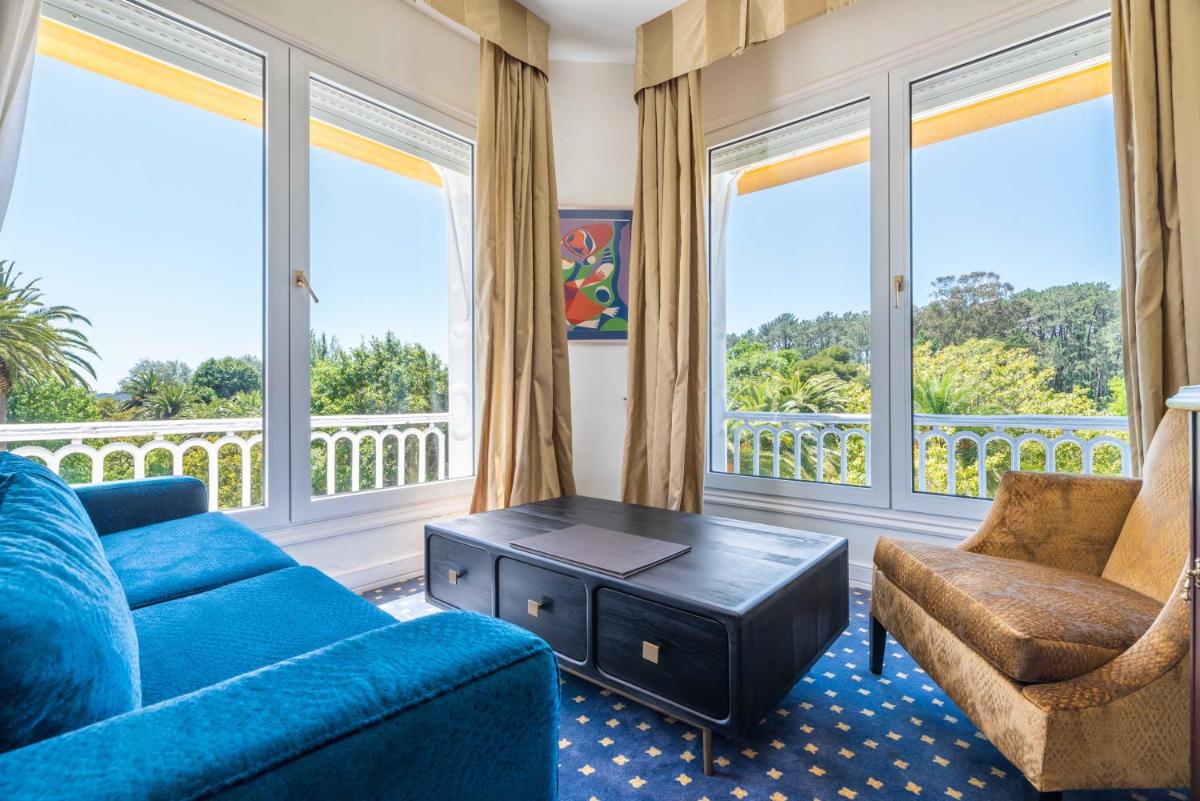 Zona de estar de Eurostars Gran Hotel La Toja