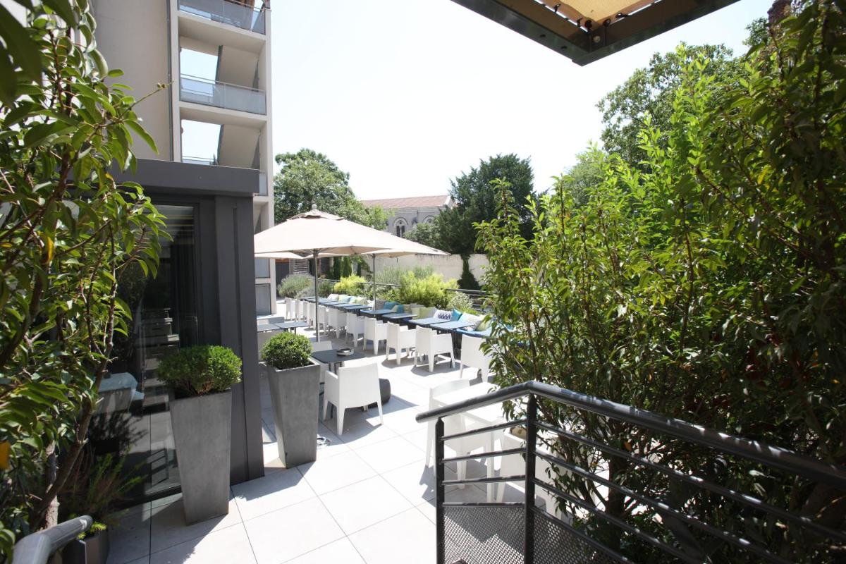 Hotel De France - Housity
