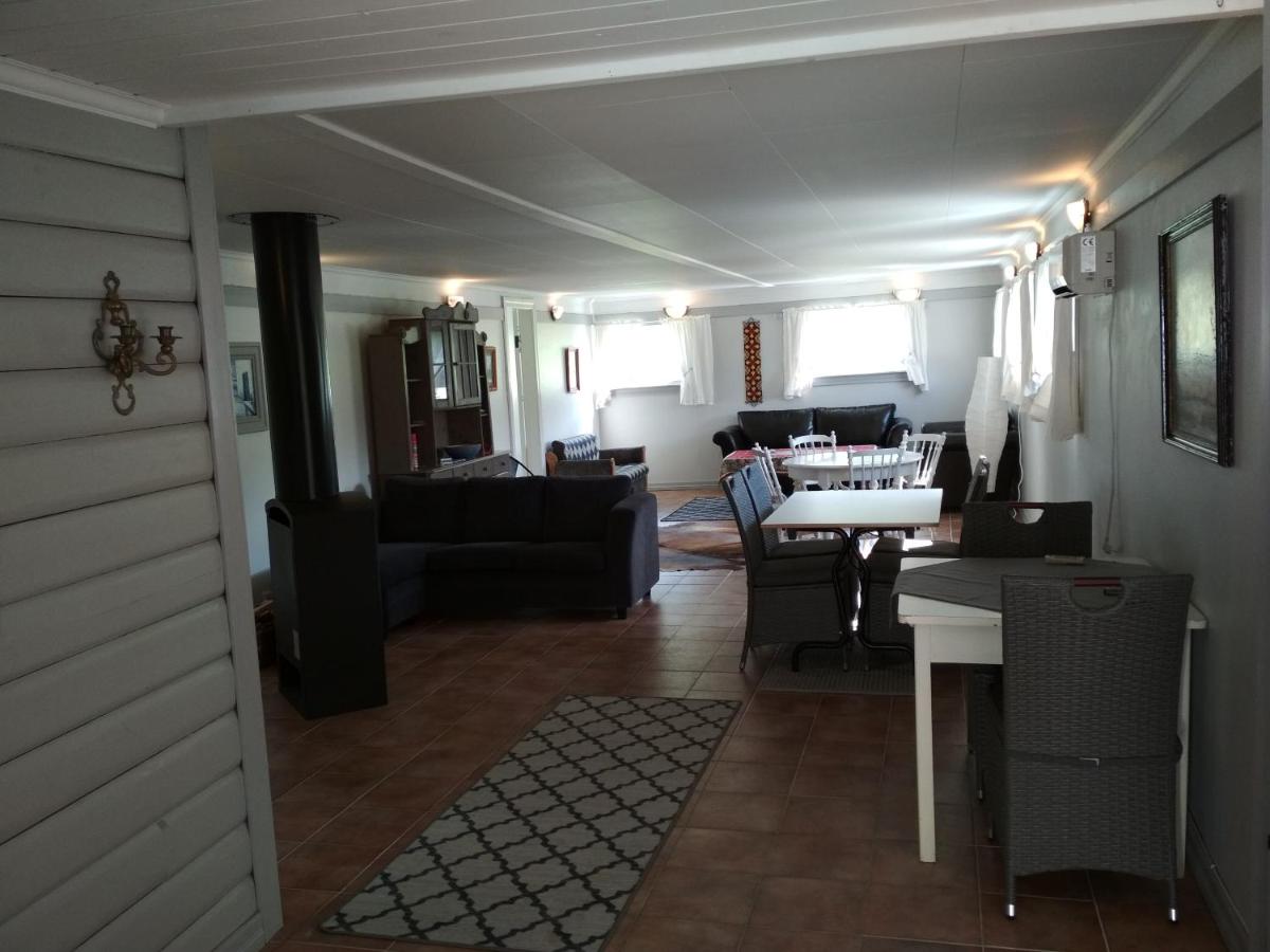 5 bedrooms, large apartment with nice view and nature - Housity