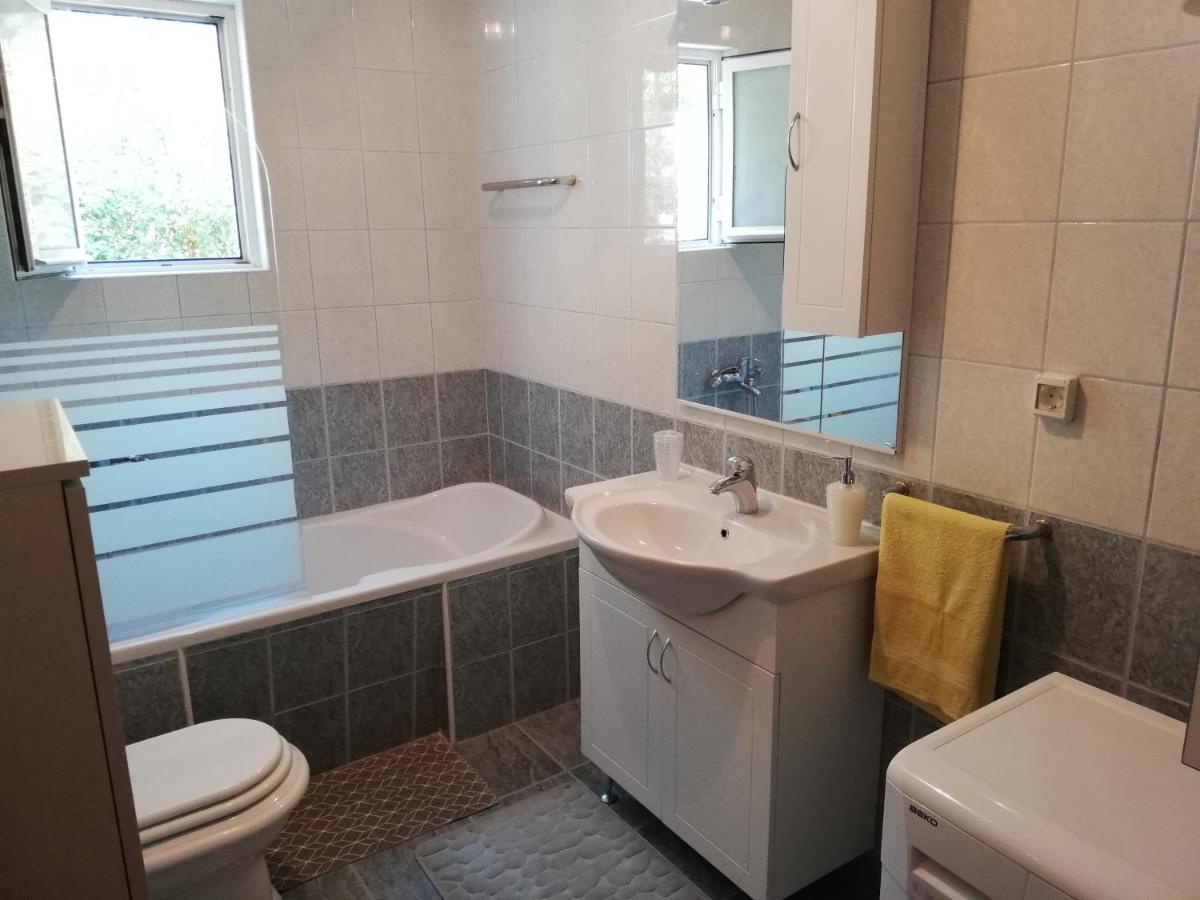 House Apartment Albisola - Housity