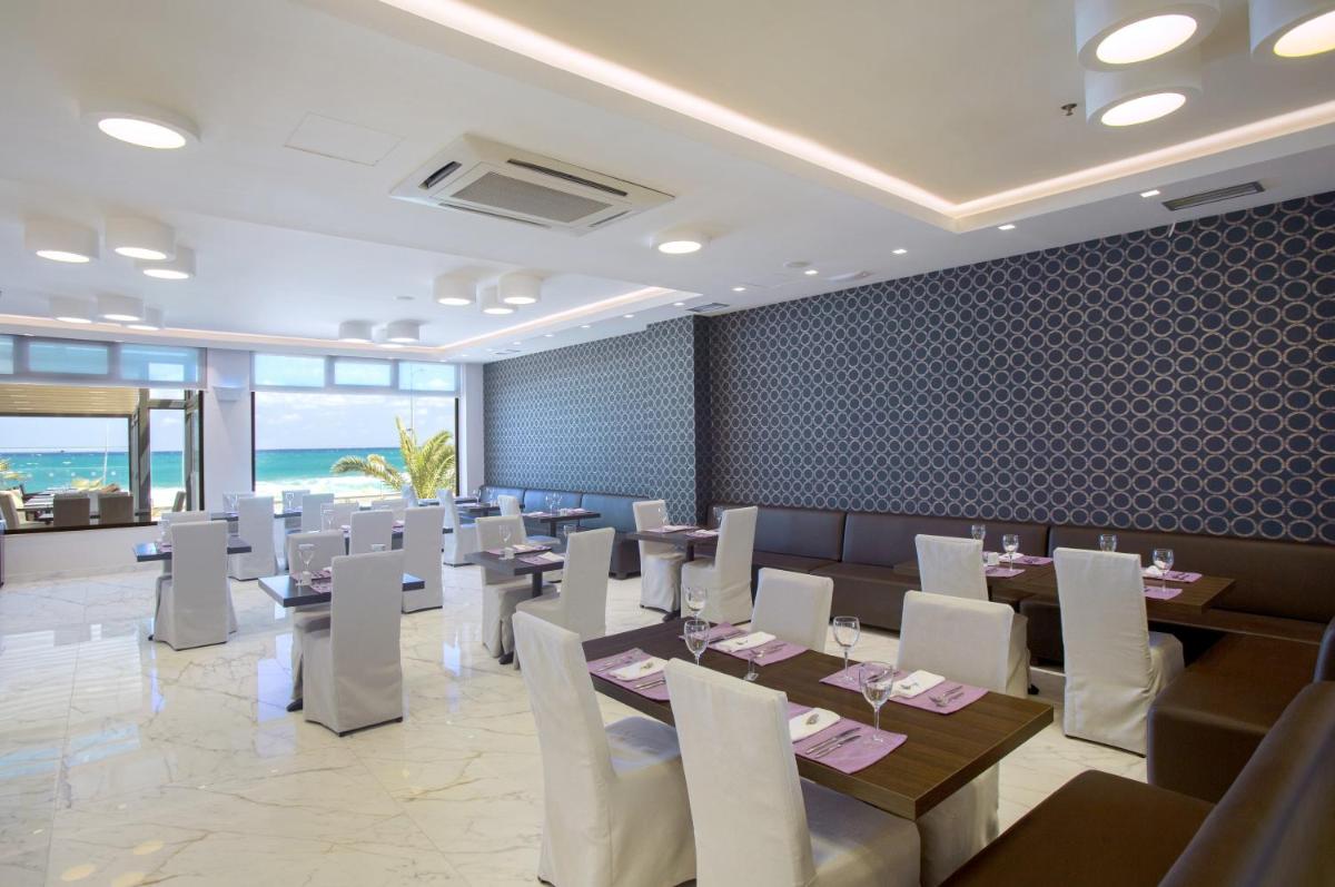 Atlantis Beach Hotel - Housity