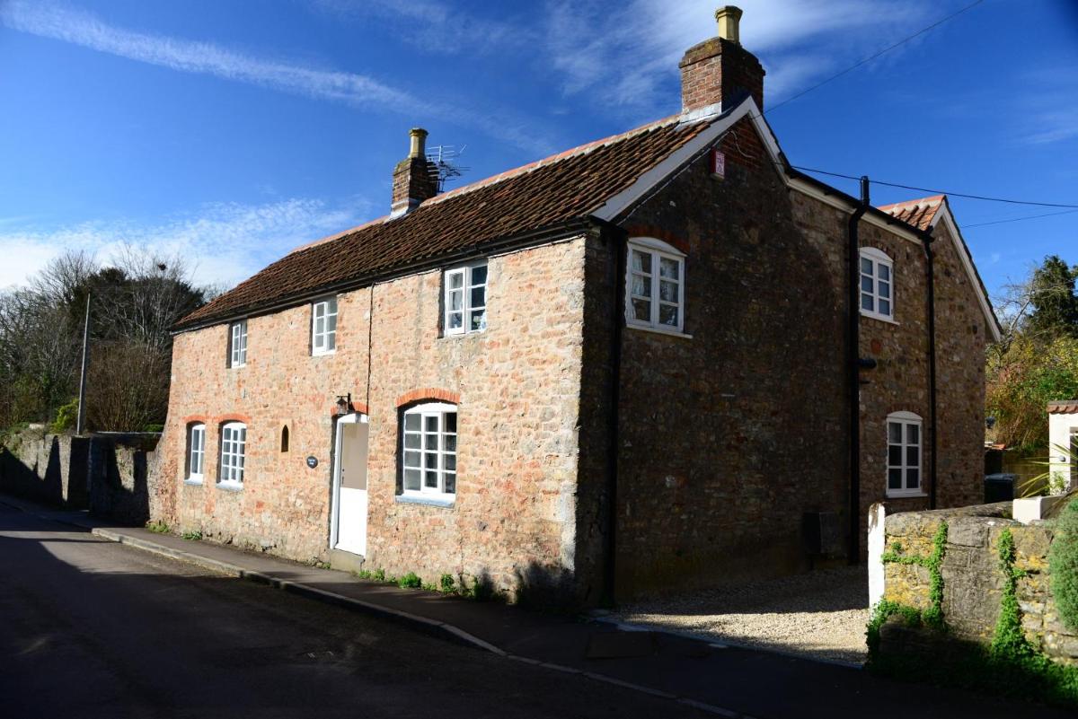 Middle Farm Cottage - Housity