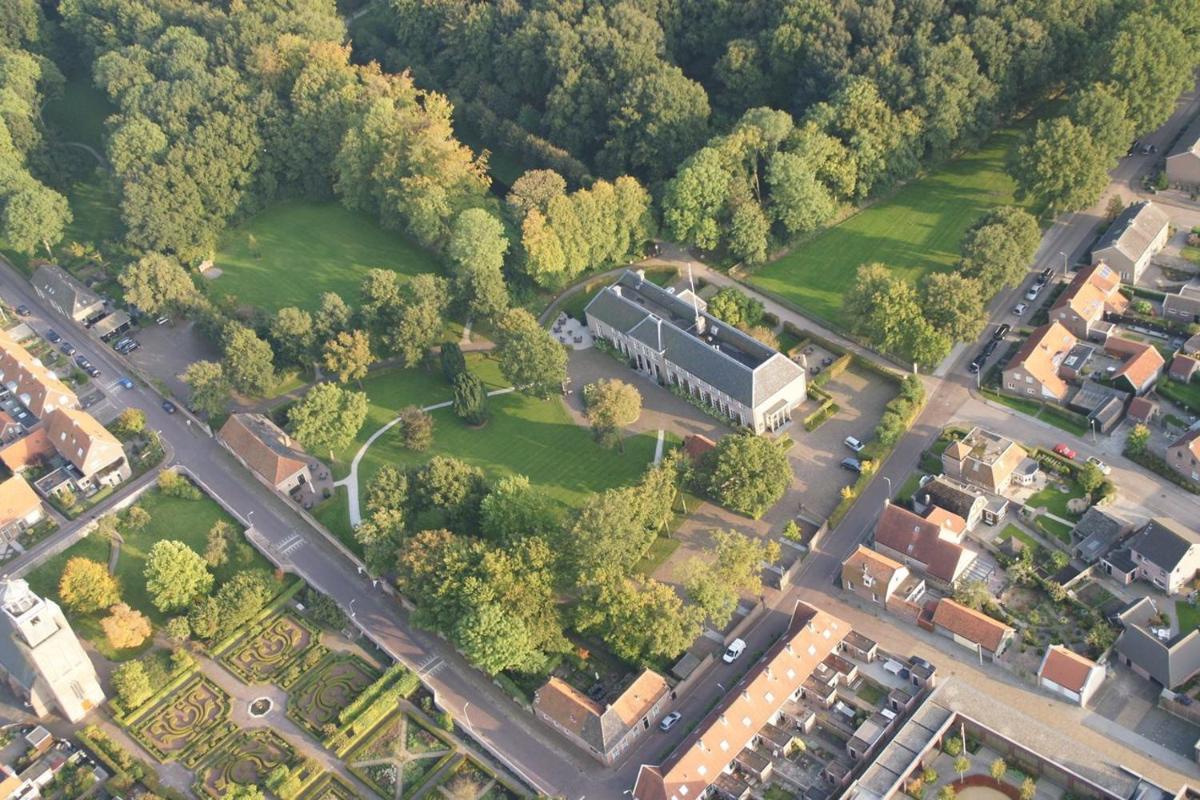 Stadspaleis Hotel & Restaurant OldRuitenborgh - Housity