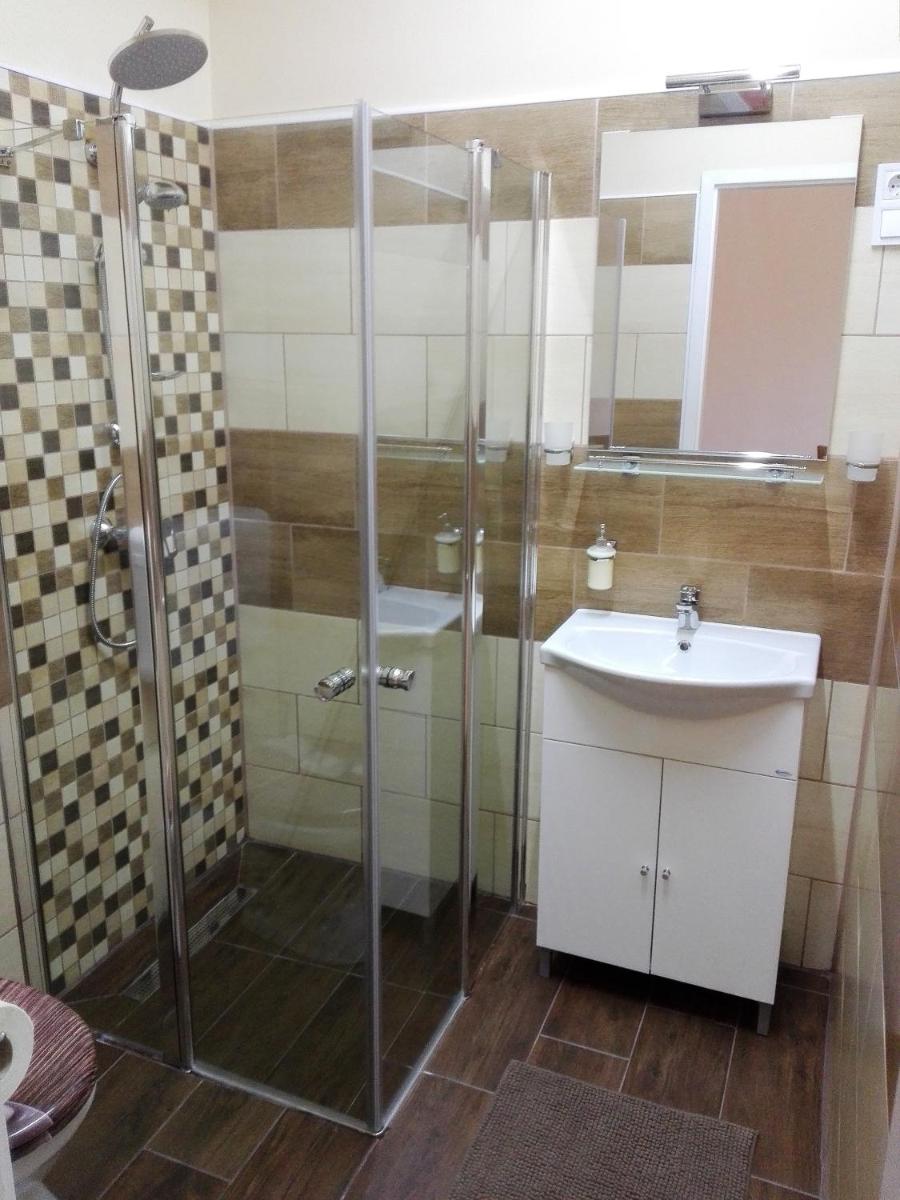 Kerékvár apartman Gyula - Housity