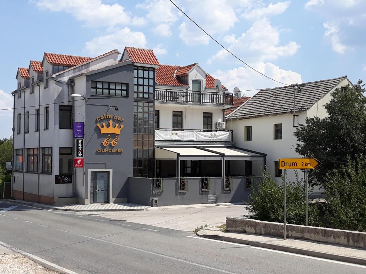 Ćilin Ćemer - Housity