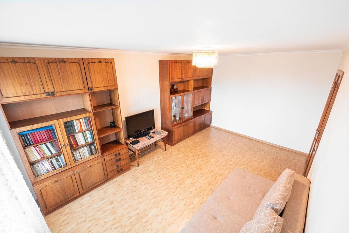 Apartment on Polevaya 44/12 - Housity