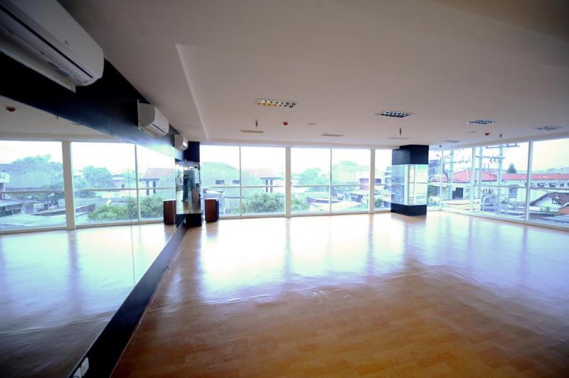 High Point Serviced Apartment - Housity