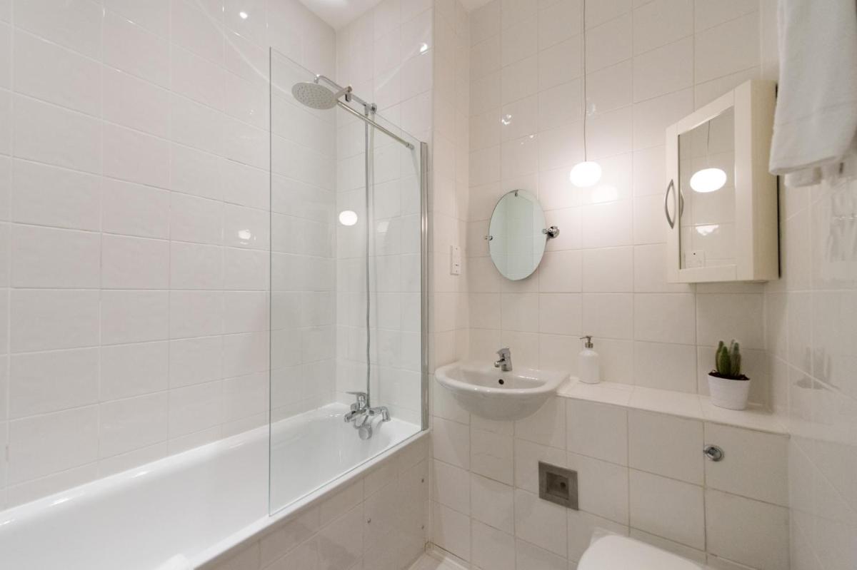 The Charterhouse, Farringdon, by the Design Traveller - Housity