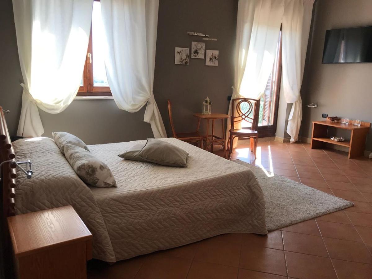 Tenuta Re Ferdinando - Housity