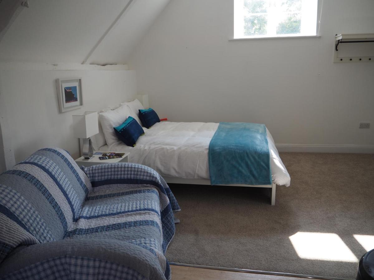 Hayloft - Housity