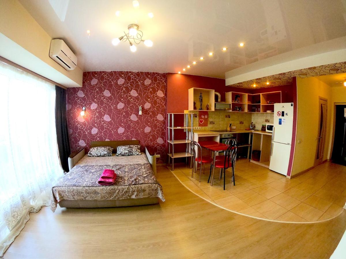 LUX studio river view 24 floor - Kirova 27D - Housity