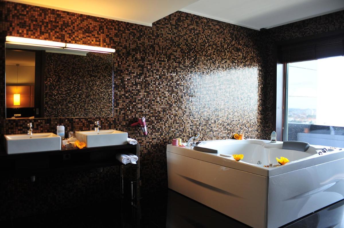 Imagem da galeria de Axis Porto Business & Spa Hotel no Porto