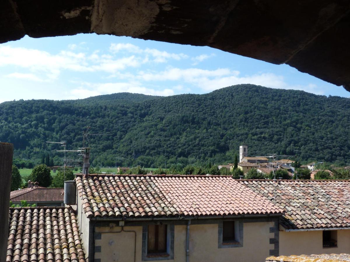 Les Magranes Bed & Breakfast - Housity