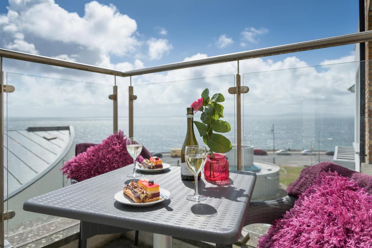 Jameson Court Apartments Serviced Apartment in Galway Ireland Jameson Court Apartments Serviced Apartment in Galway Ireland