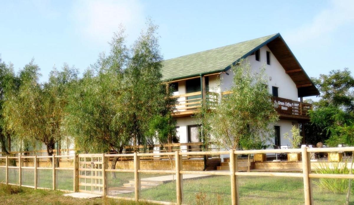 Green Coffee House - Housity