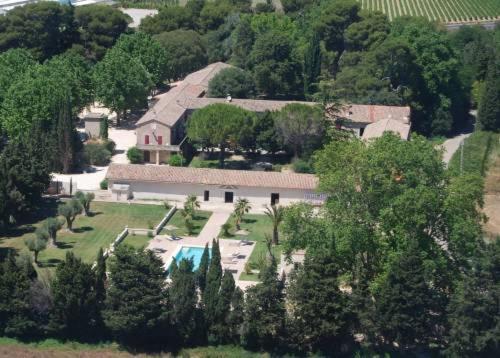 Piscine de l'établissement Domaine du Grand Malherbes ou située à proximité