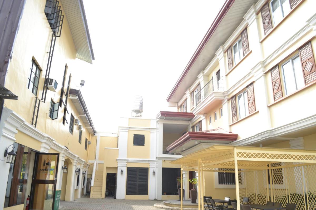 Metro Vigan Hotel - Housity