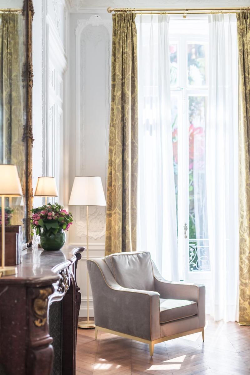 Coin salon dans l'établissement Hôtel Alfred Sommier