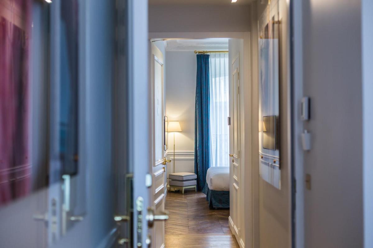 - un couloir d'une chambre d'hôtel dans l'établissement Hôtel Alfred Sommier, à Paris 37 autres photos
