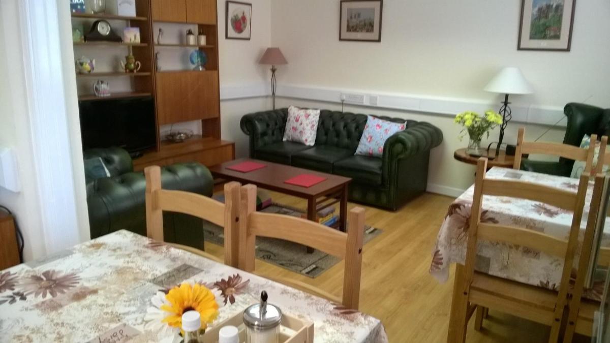 The Townhouse - Housity