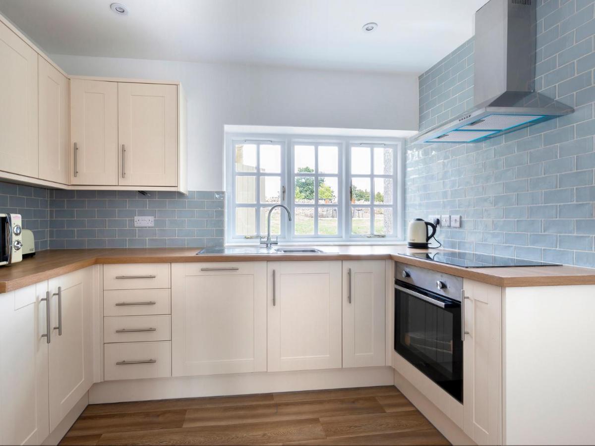 Meadow View - Housity