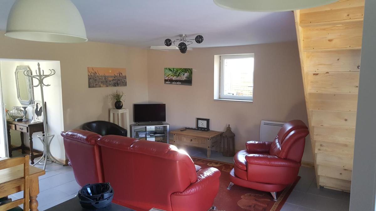 Cute Gite family Aucey Mont Saint Michel - Housity