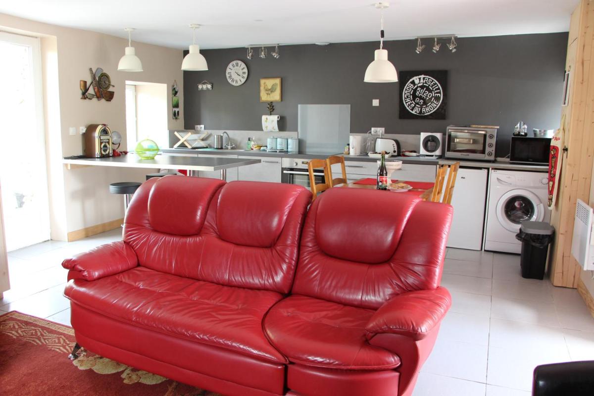 Cute Gite family Aucey Mont Saint Michel - Housity