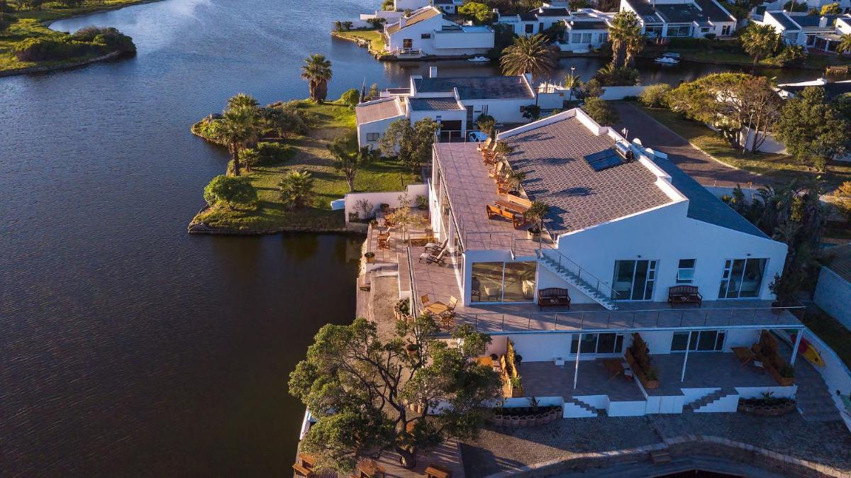 Marina Views - Housity