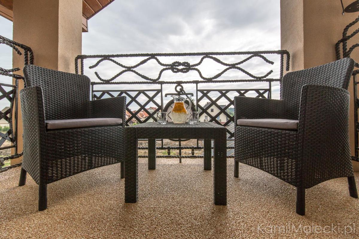 Czarna Perla - Housity