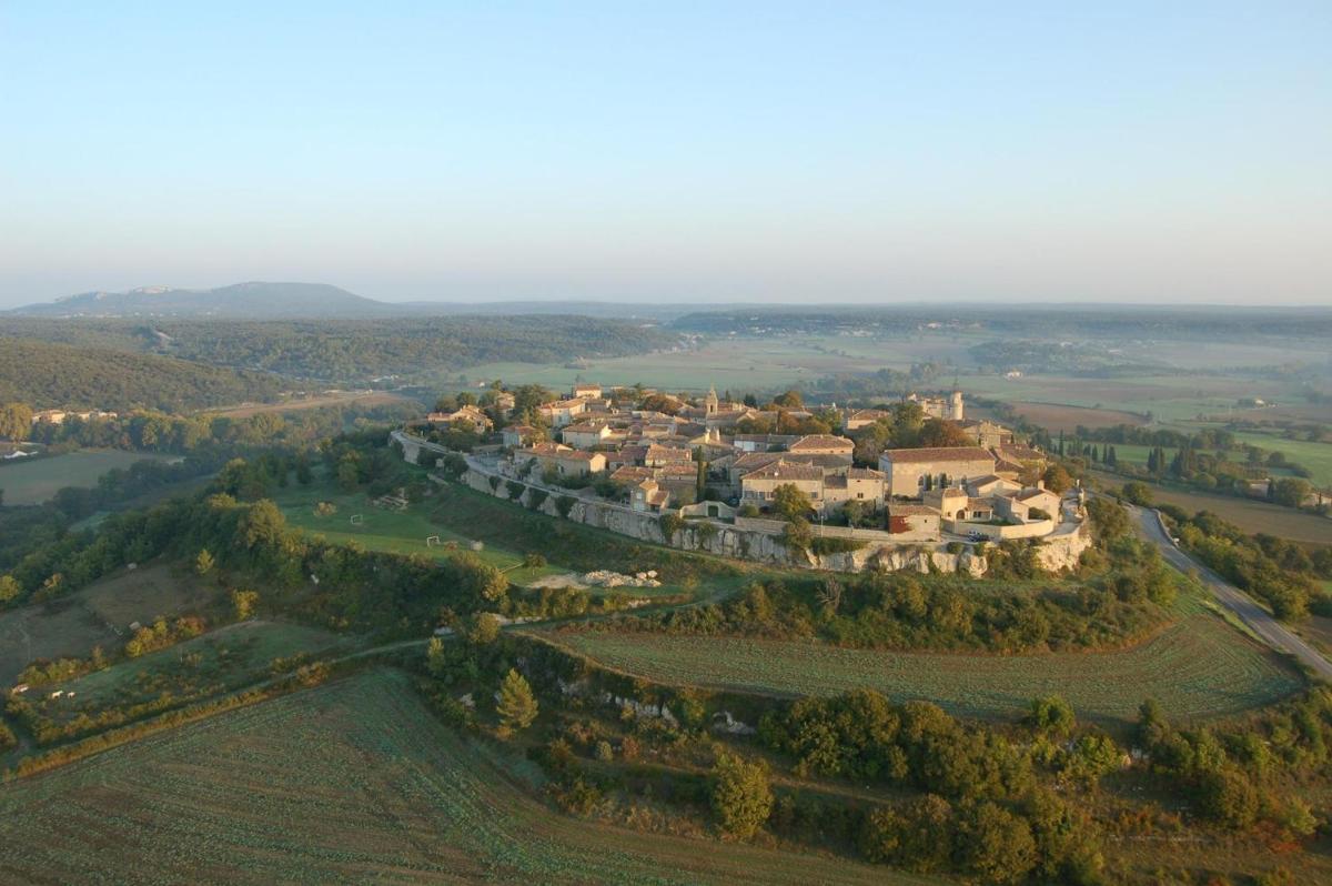 Gite Les Aubepines - Housity