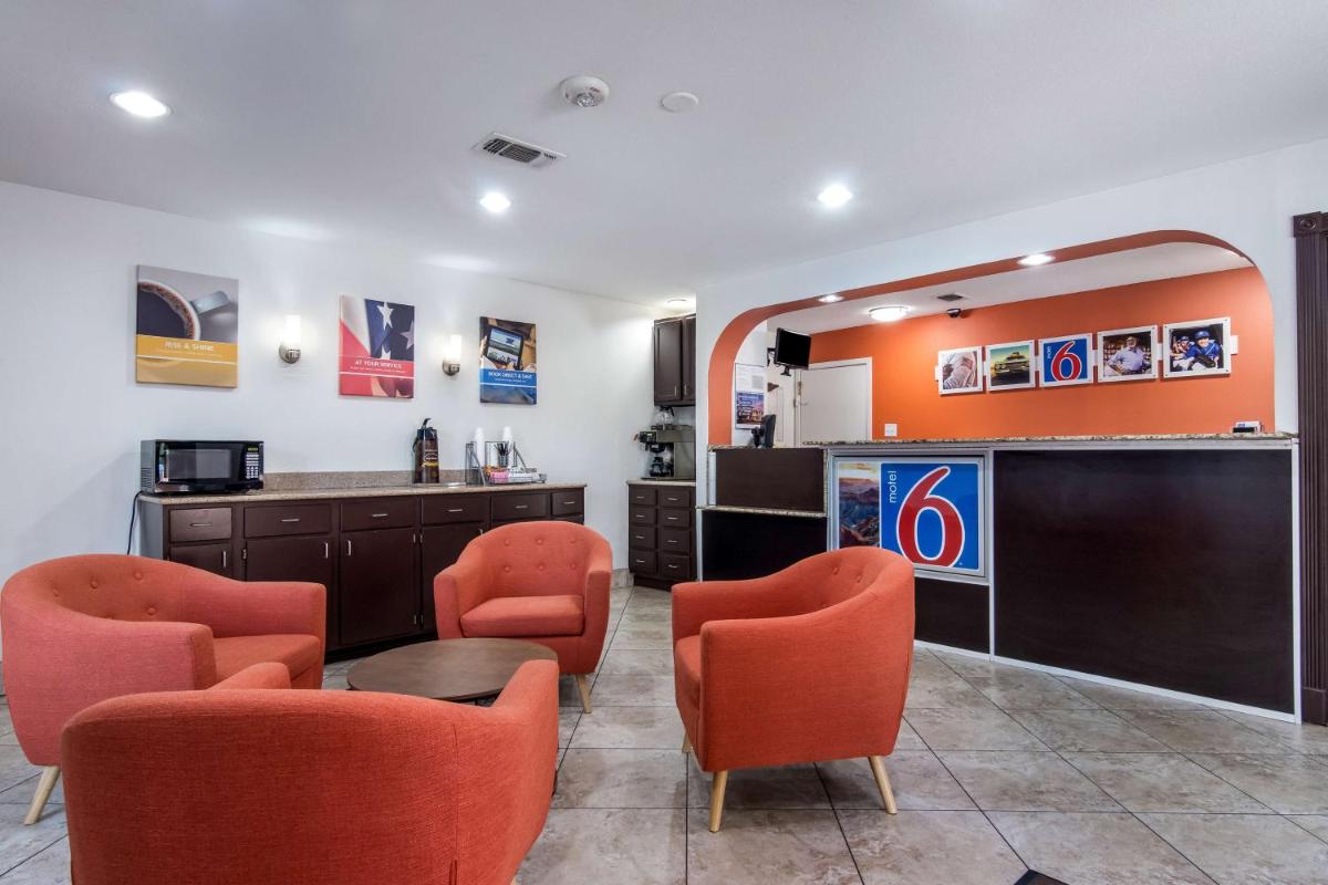 Motel 6-Marshall, TX - Housity