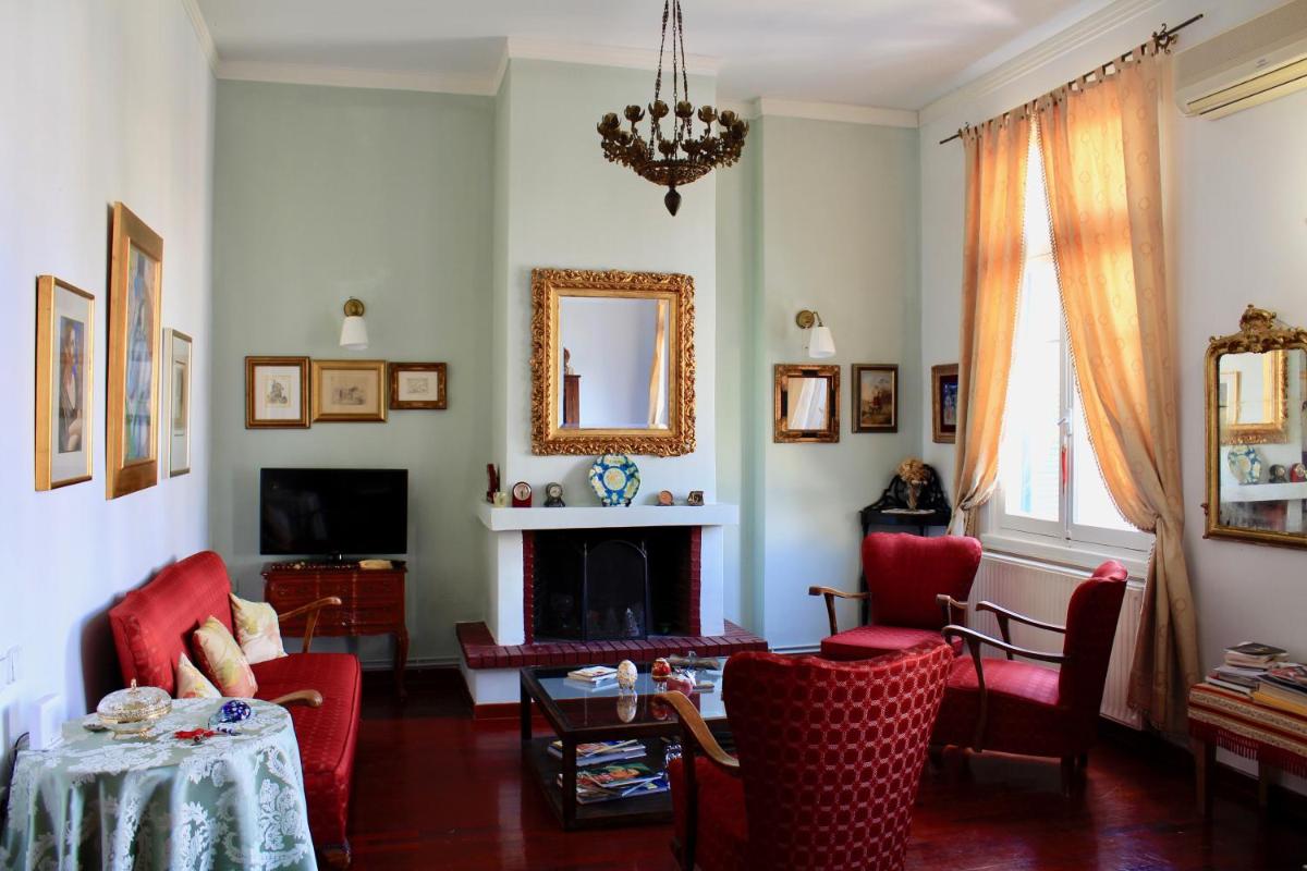 City Center Landmark House - Housity