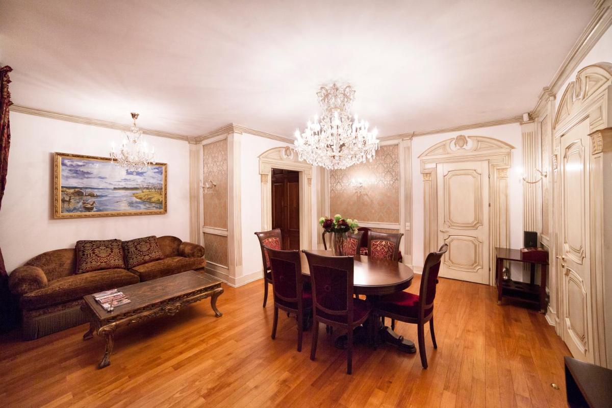 Kiev Lypki Signature Apartments - Housity