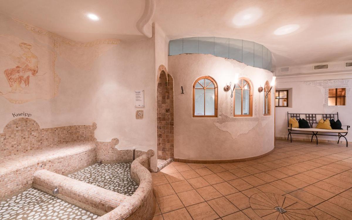 Sporthotel Exclusive - Housity