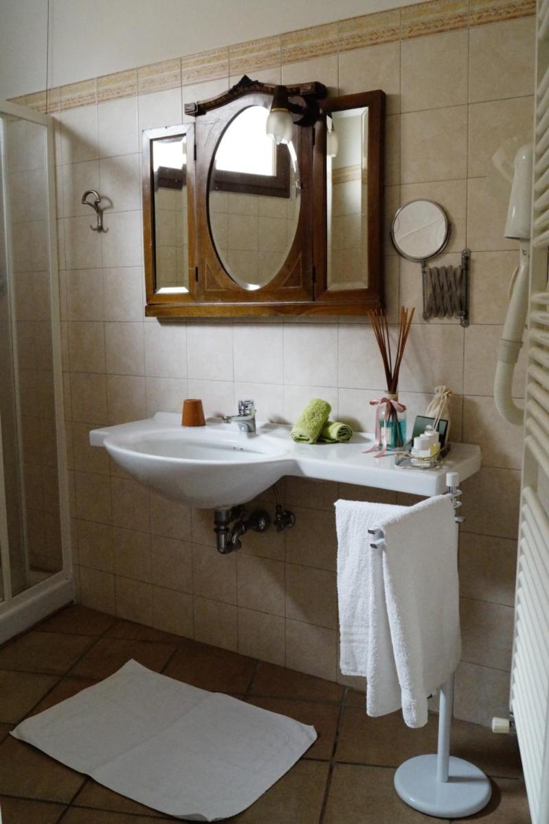 Bed And Breakfast Il Garoch - Housity
