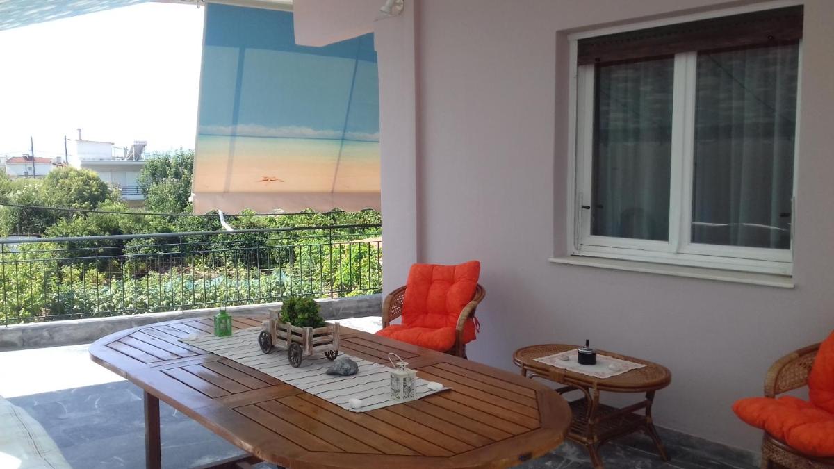 Νatasas Place in Evia - Housity