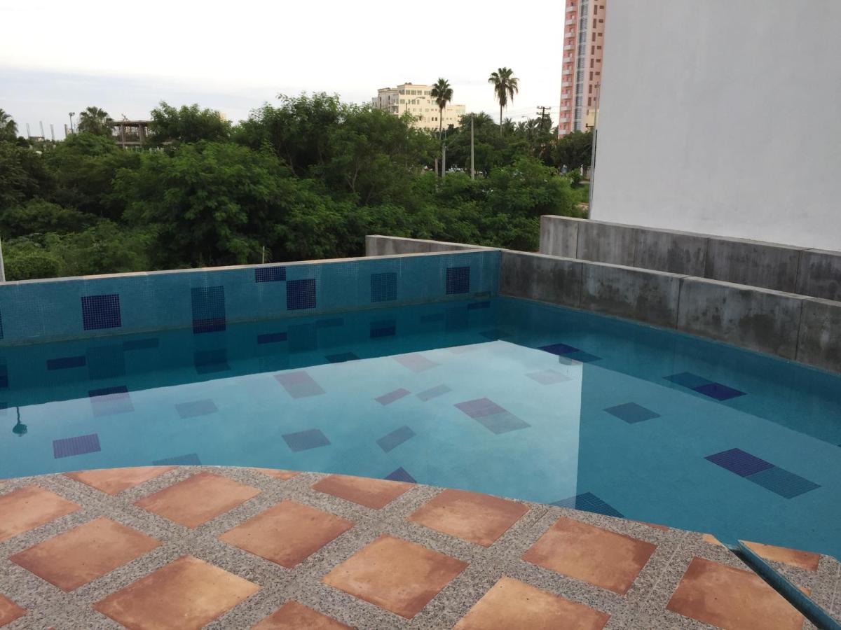 Playa y alberca en Zona Marina - Housity