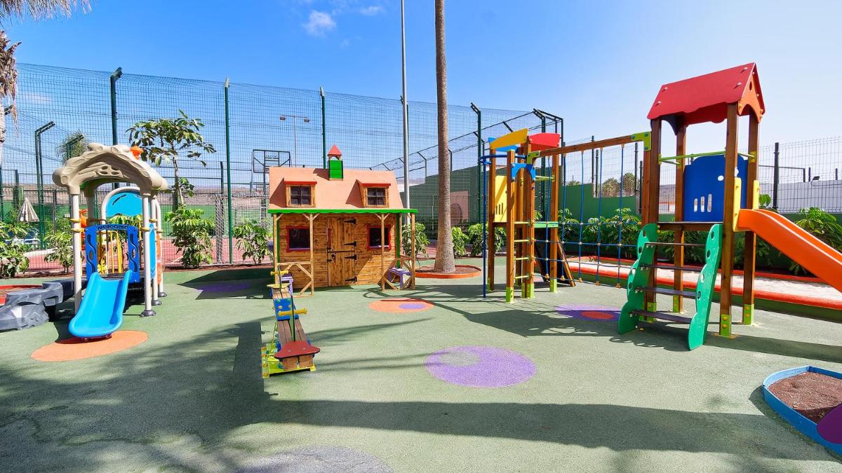 Zona de juegos infantil en Bull Escorial & SPA