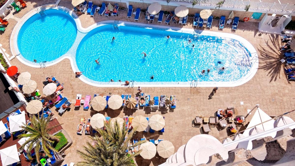 Piscina en o cerca de Bull Escorial & SPA