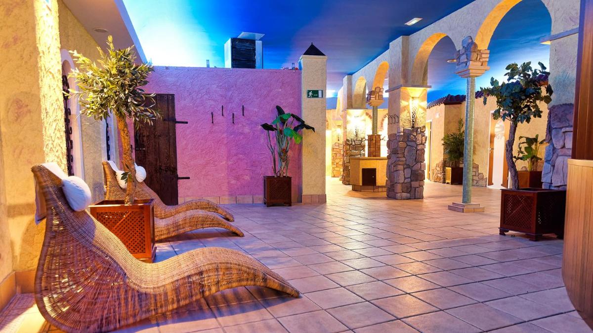 Zona de estar de Bull Escorial & SPA
