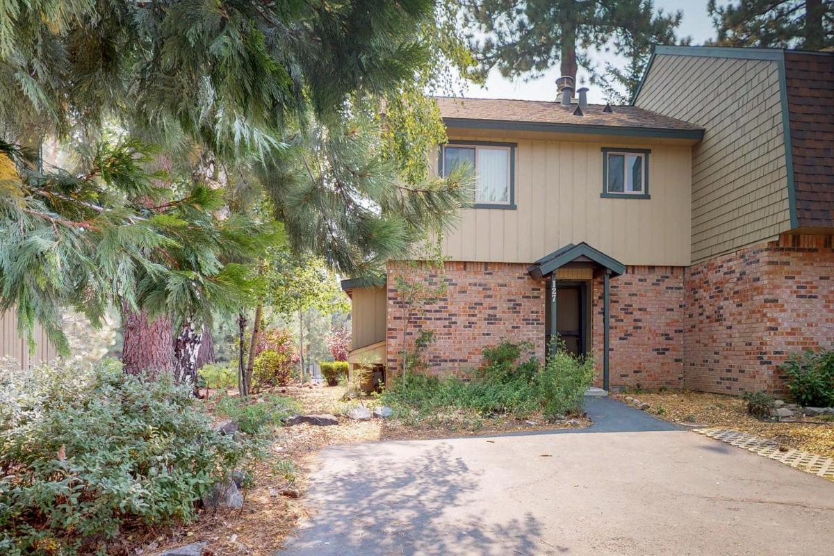 Sierra Sky - Housity